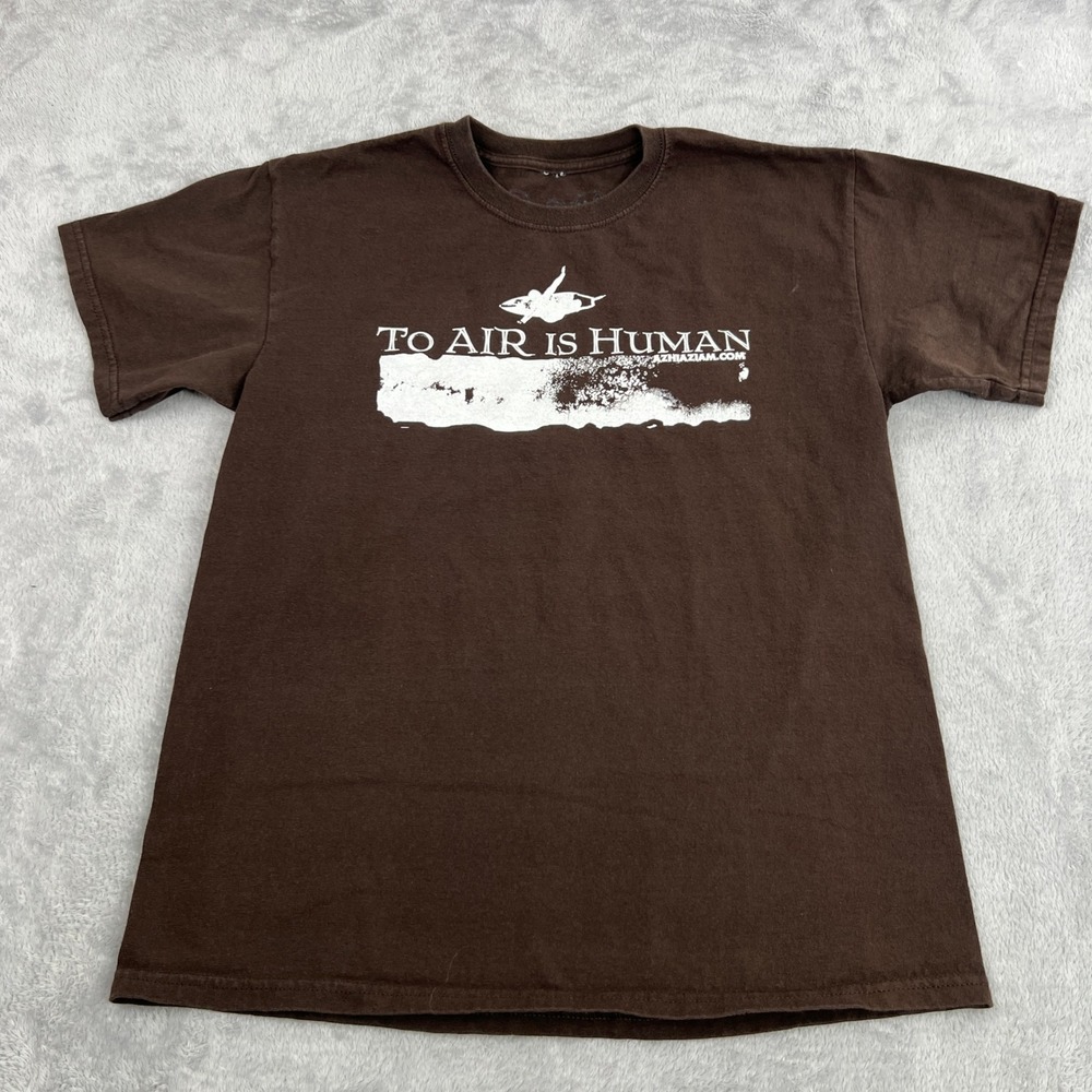 Azhiaziam To Air Is Human Graphic T-Shirt M Brown Men Surf Skate Streetwear